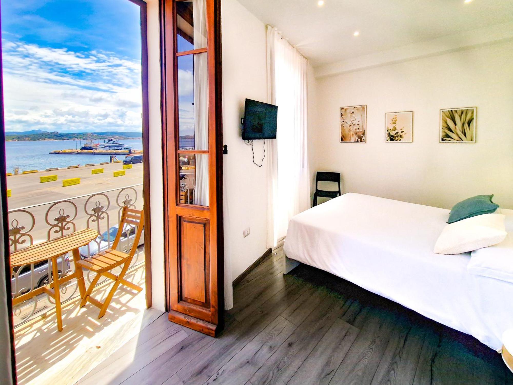 לה מדלנה Il Caracolo Rooms מראה חיצוני תמונה